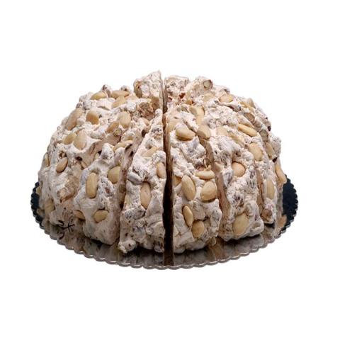 KLEINE NOUGATTAART AMANDELEN